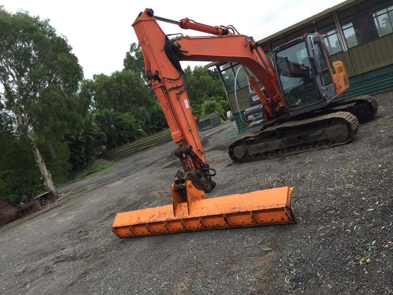 Fin Engineering Grader Blade Excavator Attachments